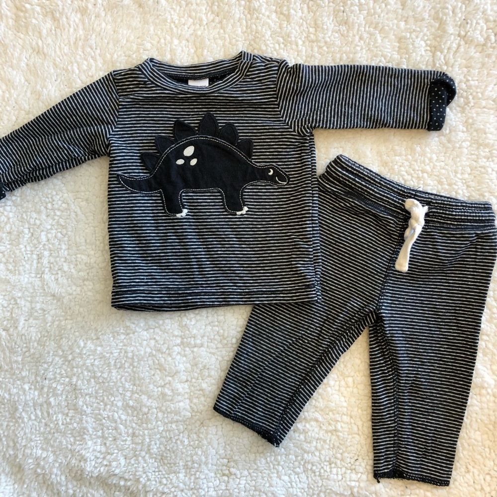 2-Piece Dinosaur Top & Reversible Pant Set